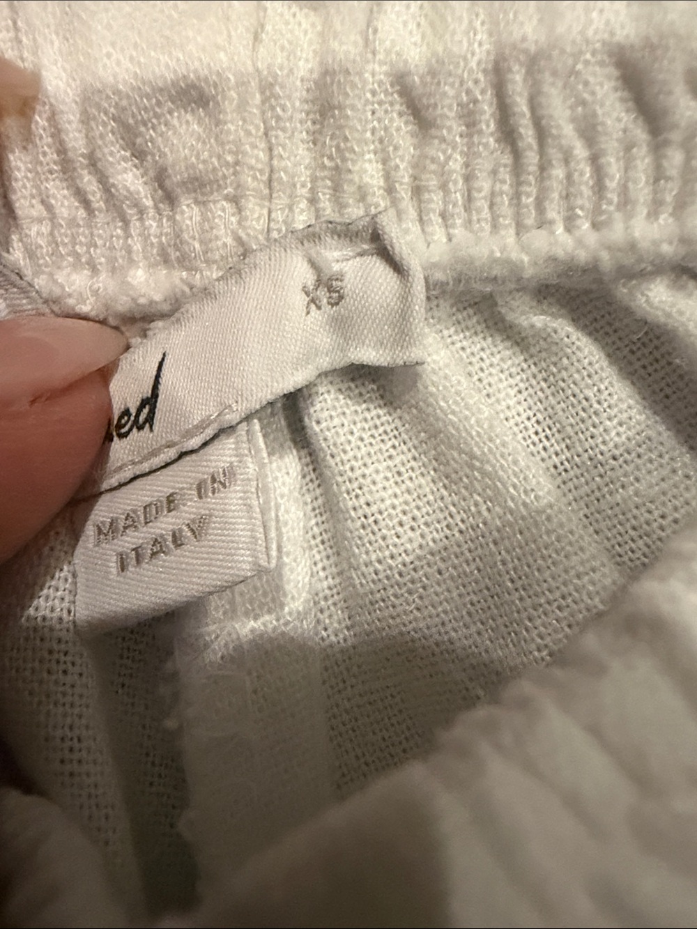 Subdued White linen drawstring pants - Picture 3 of 8